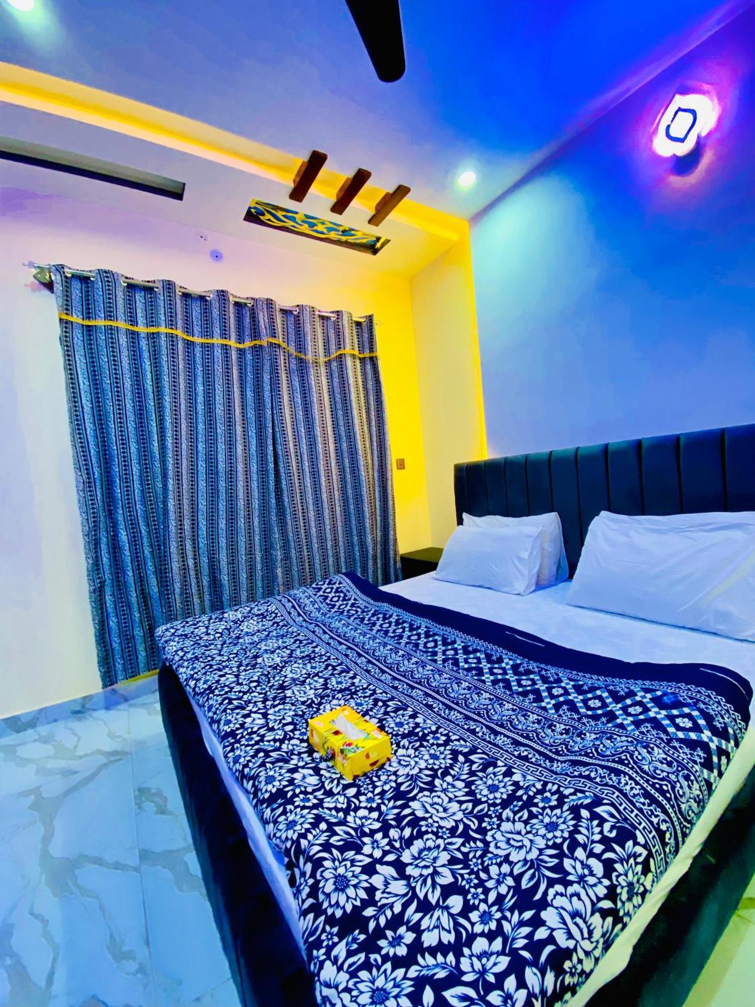 Moonlight Guest House Rawalpindi Bagian luar foto